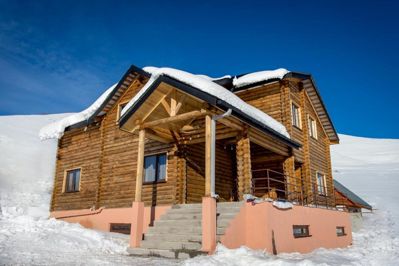 Snow Time Eco Chalet กูเดาริ ภายนอก รูปภาพ