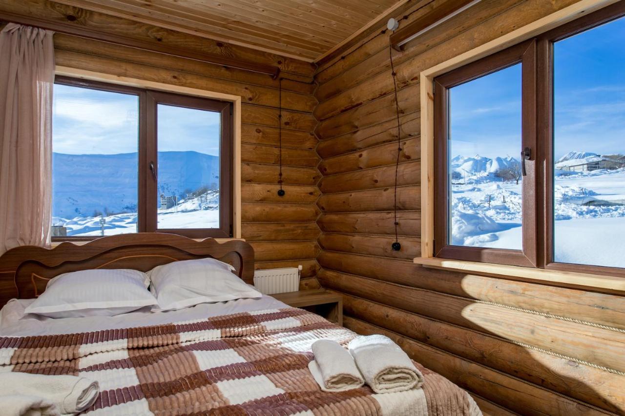 Snow Time Eco Chalet กูเดาริ ภายนอก รูปภาพ