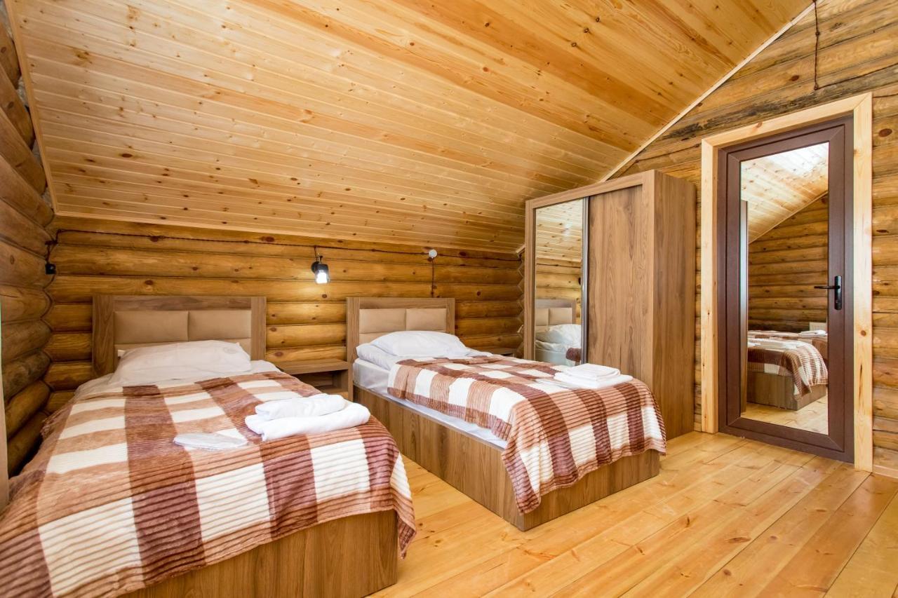 Snow Time Eco Chalet กูเดาริ ภายนอก รูปภาพ